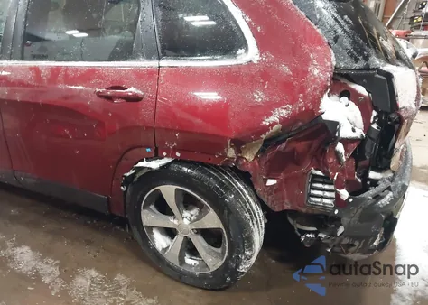 2019 Jeep Cherokee Limited 4X4 z USA, uszkodzony, nr VIN 1C4PJMDX2KD462162